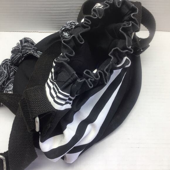 Oakland Raiders Football Black Drawstring Bucket Bag  Officially Licensed  NWT - Picture 5 of 6